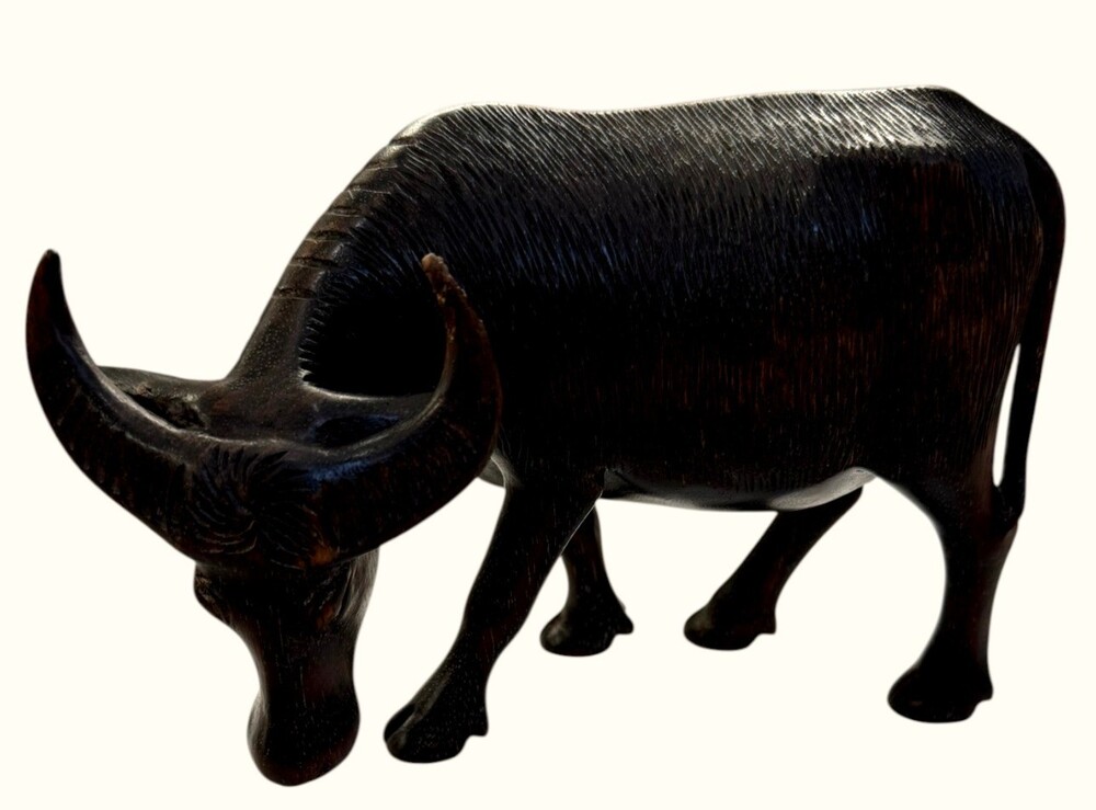 Vintage African Cape Buffalo Hand Carved Dark Hardwood Sculpture 9"